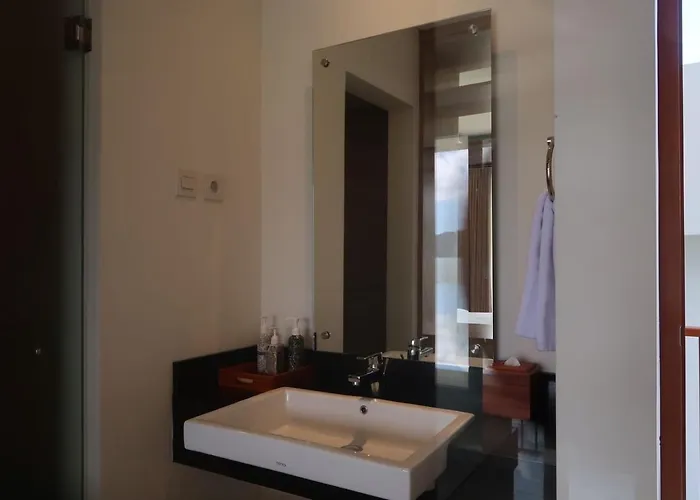 Hotel Rusa By The 4*